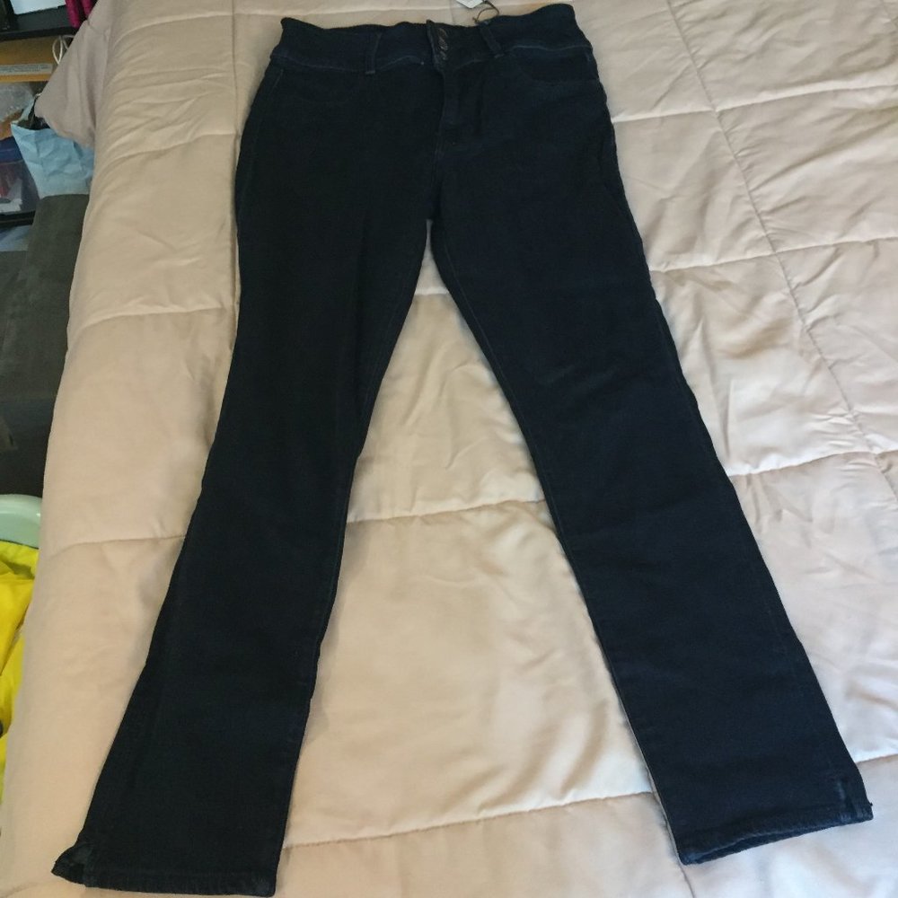 AEO DENIM SUPER HI-RISE JEGGING